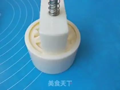 Make Q-BALL MASHED POTATOES step 5