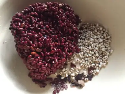 Make Wet red bean rice step 2