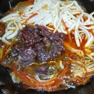 Make Spicy beef potatoes step 11