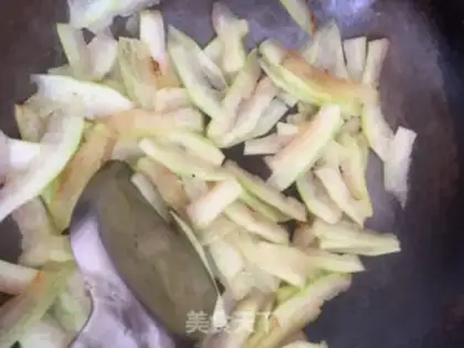 Make Watermelon peeled chili step 0