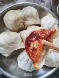 Make Shanghai has fried dumplings step 0