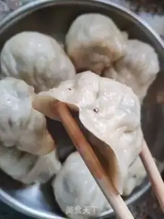 Make Shanghai has fried dumplings step 1
