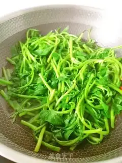 Make Pelican cabbage step 3