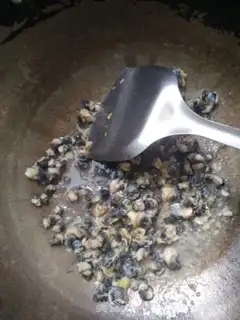 Make Sour bean snail step 3