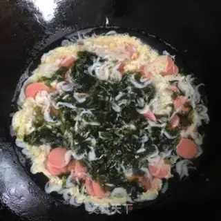Make ham and veggie omelet soup step 4