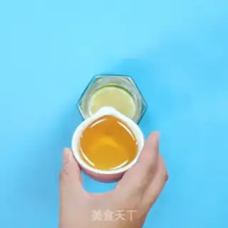 Make Honey lemonade step 2