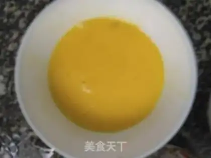 Make The oiled tea and omelet step 1