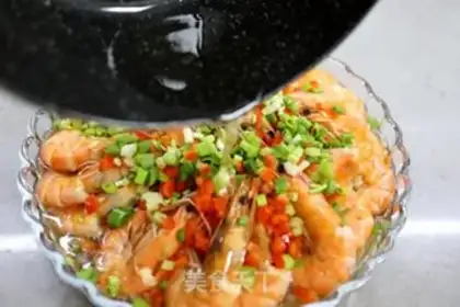 Make A big shrimp fan step 7