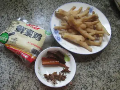 Make Fresh chicken roast chicken claws step 0