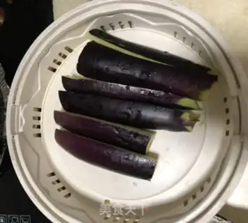 Make A green pepper with purple step 0