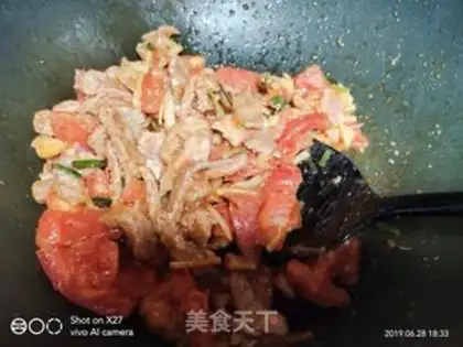 Make Beef fried tomatoes step 3