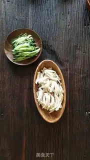 Make Spicy chicken noodle step 2