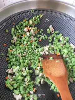 Make Bean meat sprouts across the water step 6