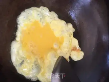 Make Smelt fried eggs step 2