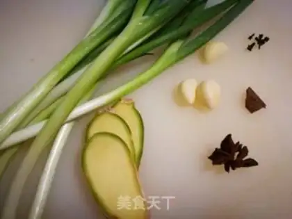 Make Homemade chocolate cracker ice cream step 4