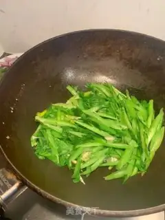 Make Garlic mustard step 1