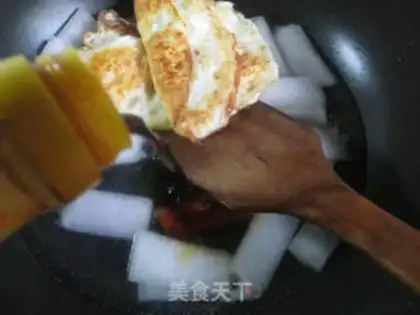 Make Pumpkin makes eggs step 4