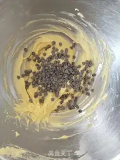 Make Caramel almond chocolate pie step 8