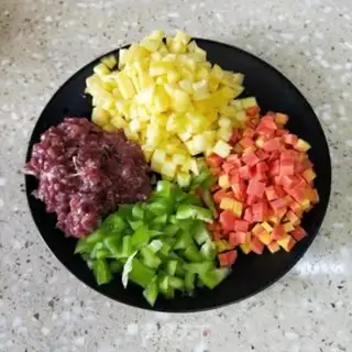 Make Curry beef fried rice step 2