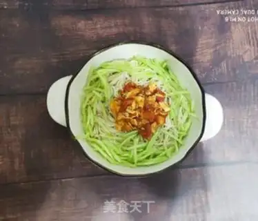 Make Tomato egg noodles step 10