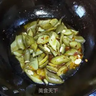 Make Dragon claws step 7