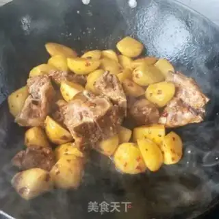 Make Scrambled potatoes and potatoes step 7