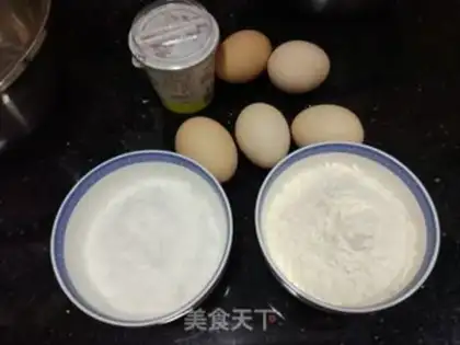 Make Butterfly butter, fruit cake step 0