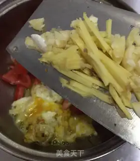Make Tomato eggs for noodles step 5