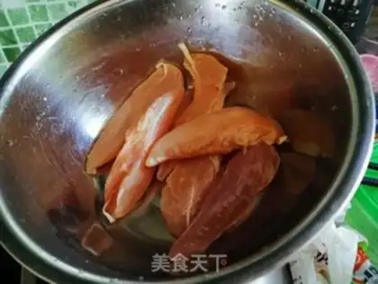 Make Chicken-breathed twig soup step 0