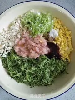 Make cucumber shrimp egg frying step 6