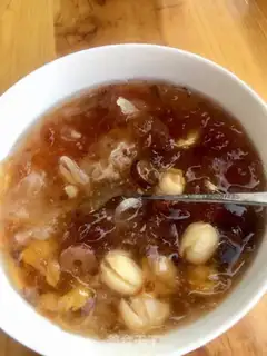 Make Silver Ear Lotus soup step 2