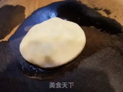 Make dumplings and onions step 4