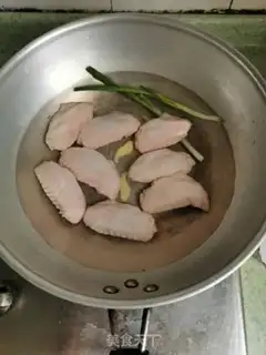 Make Red chicken wings step 2