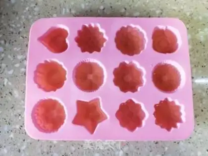 Make Lotus peach jelly step 11