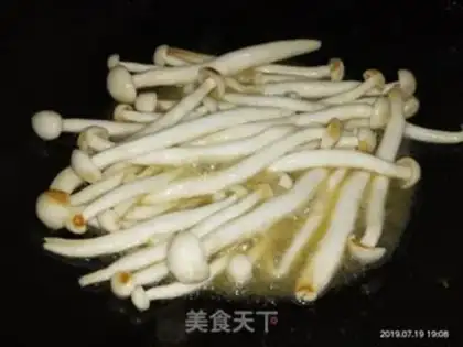 Make Clear the seafood mushrooms step 2