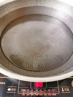 Make Garlic pepper cabbage step 2