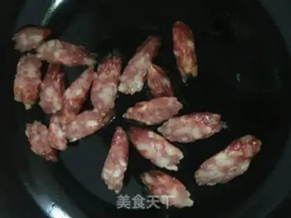 Make Smelt fried sausage step 3