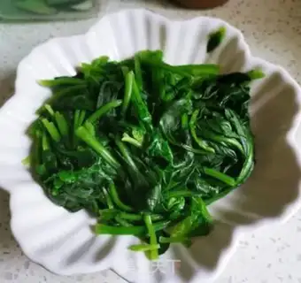 Make Spicy spinach step 2