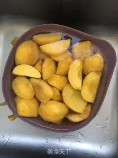 Make Peach can step 2