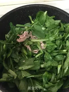 Make Sausage noodles step 1