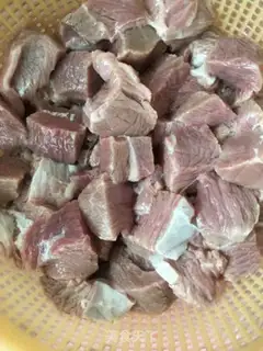 Make Beef egg cover for cooking step 0