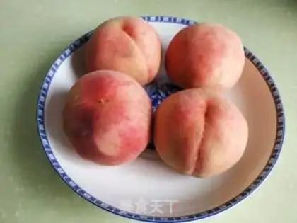 Make Ice cream and peaches step 0