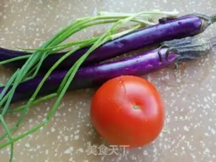 Make Tomato gravy noodles step 1