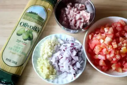 Make Tomato pasta step 0