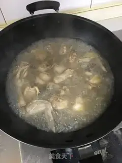 Make curry chickens step 4