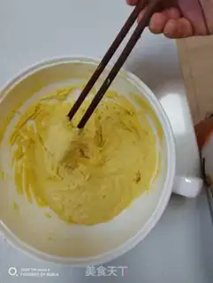 Make A groceries cake step 4