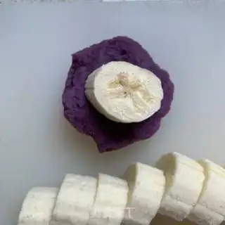 Make Purple banana ball step 5