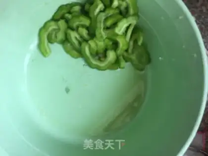 Make Bitter eggs step 1