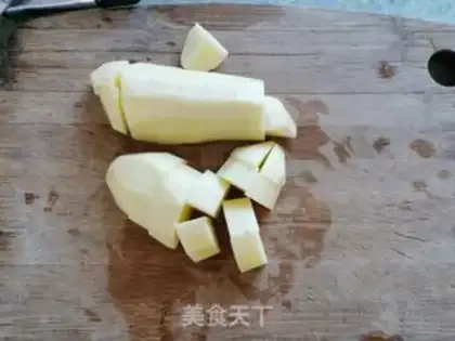 Make Potato red meat step 1