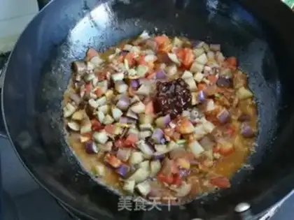 Make Tomato gravy noodles step 8